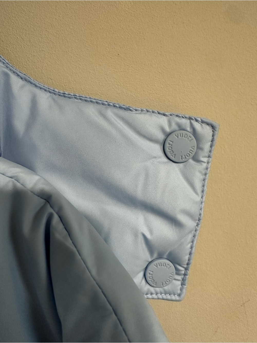 NWT Vuori Alta 650 Down Filled Jacket Light Blue Women's Puffer Jacket XL - Picture 11 of 11
